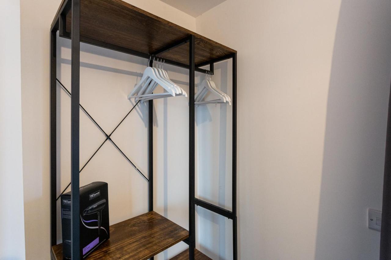 The Old Station Apartments By Sorted Stay Southend-on-Sea Exteriör bild