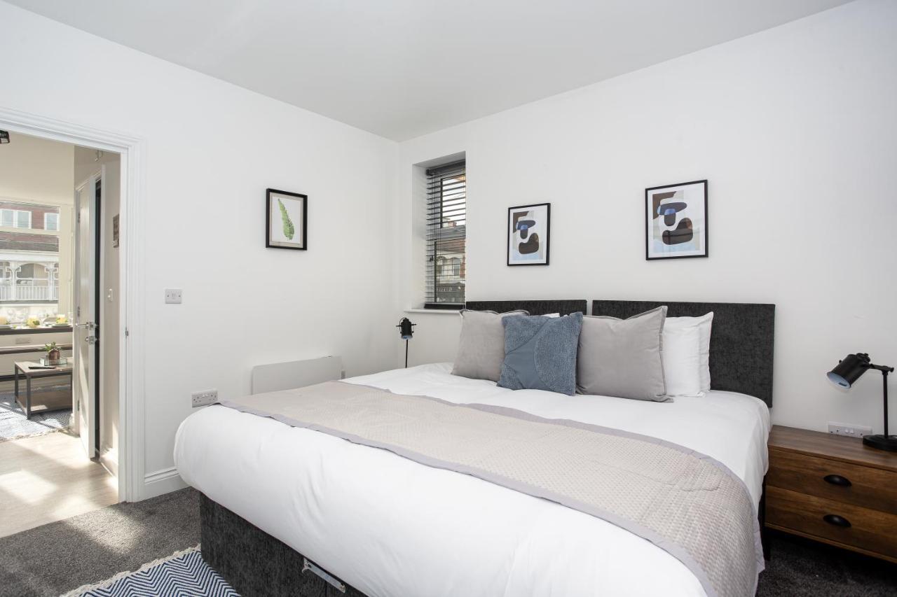 The Old Station Apartments By Sorted Stay Southend-on-Sea Exteriör bild