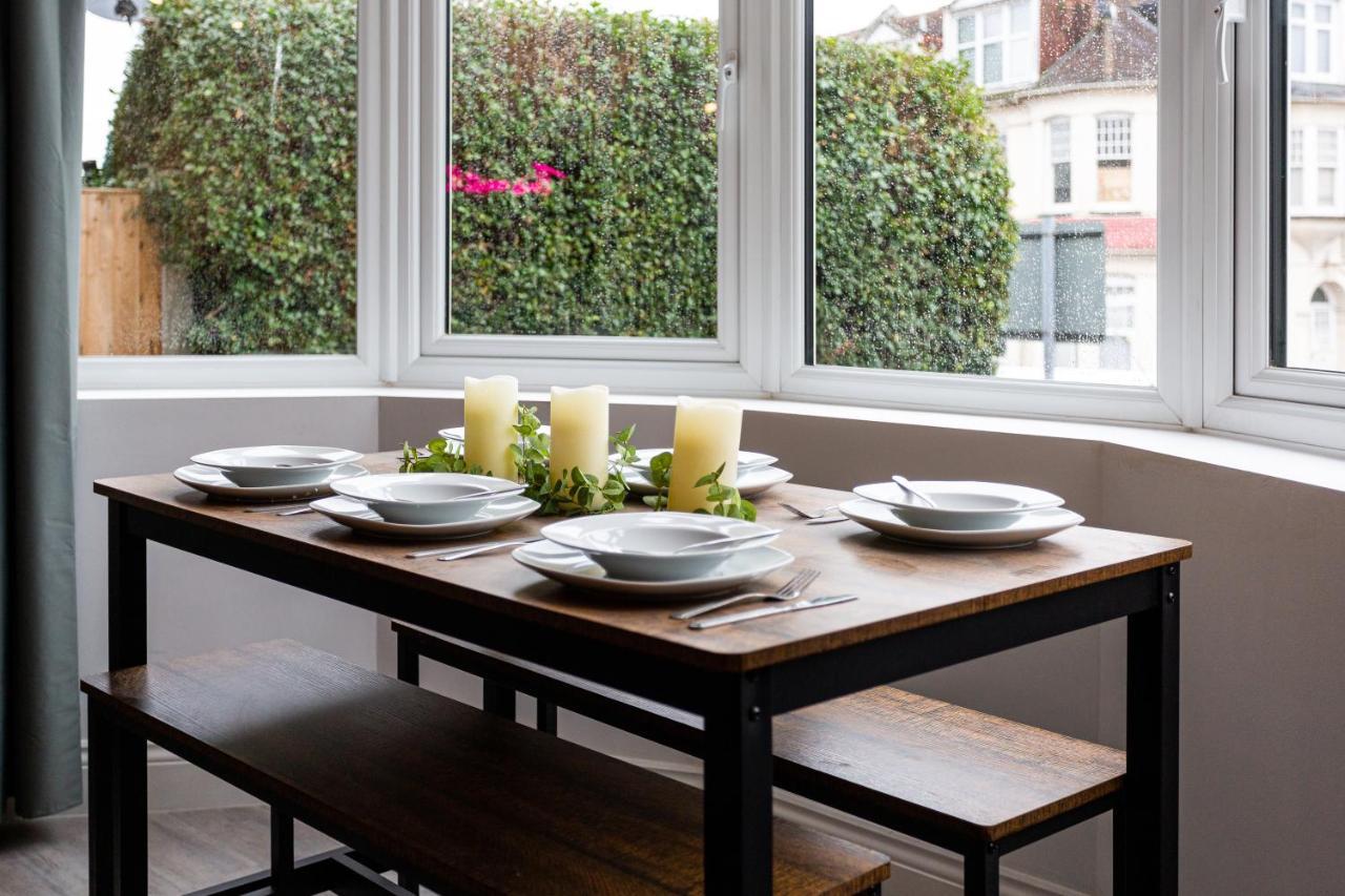 The Old Station Apartments By Sorted Stay Southend-on-Sea Exteriör bild