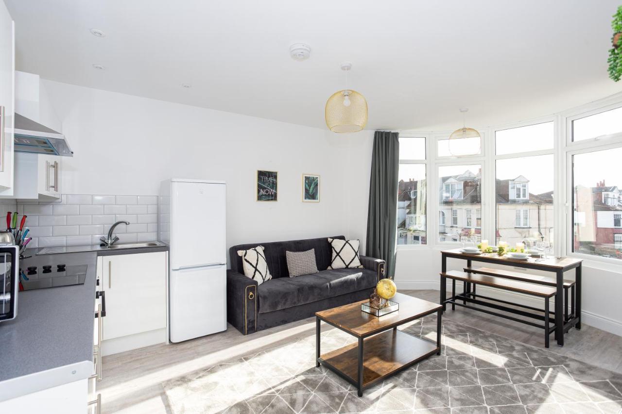 The Old Station Apartments By Sorted Stay Southend-on-Sea Exteriör bild