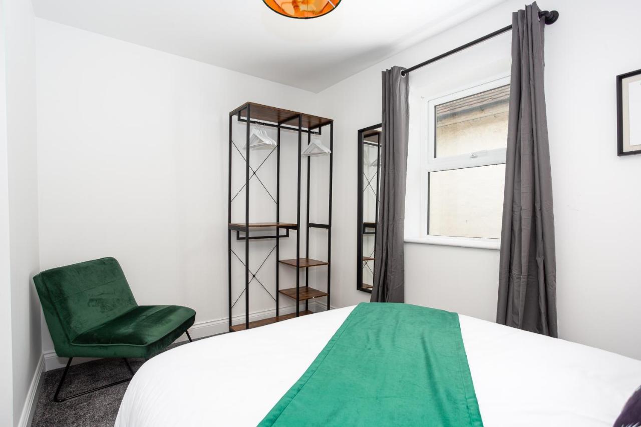 The Old Station Apartments By Sorted Stay Southend-on-Sea Exteriör bild